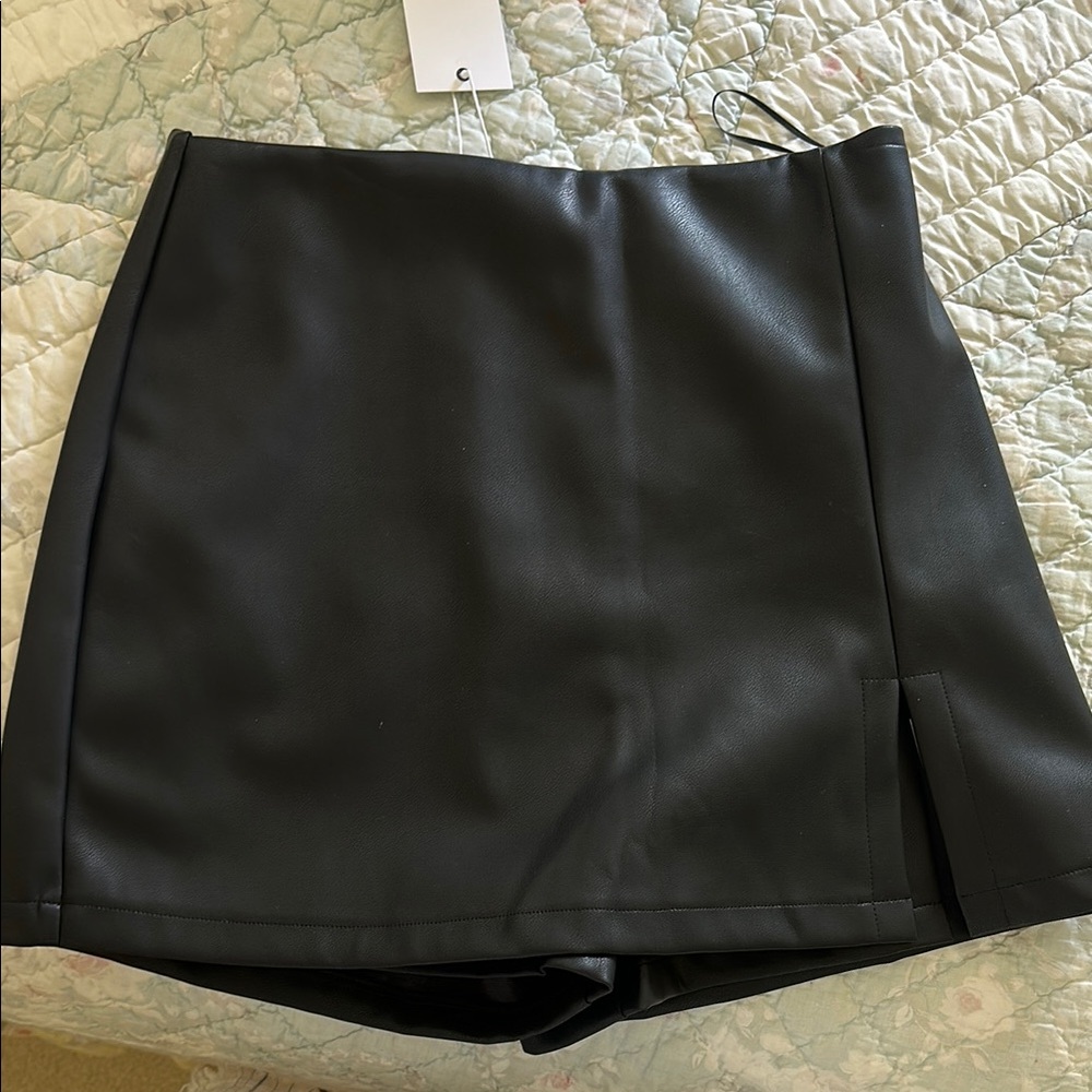 Wilfred Black Mini Pencil Skirt for Cocktail